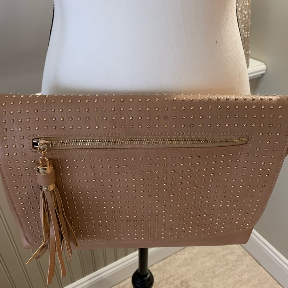 Classy crossbody bag